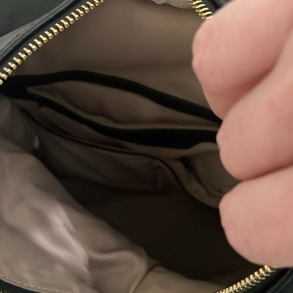 Vegan leather backpack - Picture 4 of 7